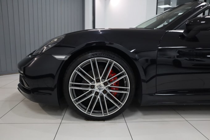 2025 Porsche 718 Boxster