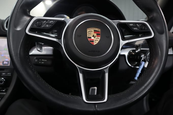 2025 Porsche 718 Boxster