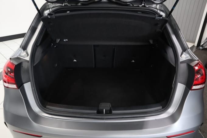 2025 Mercedes-benz A-class