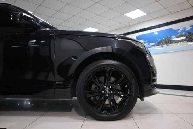 2025 Land Rover Range Rover Velar