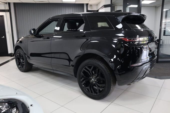 2025 Land Rover Range Rover Evoque