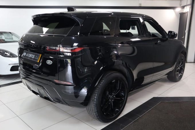 2025 Land Rover Range Rover Evoque