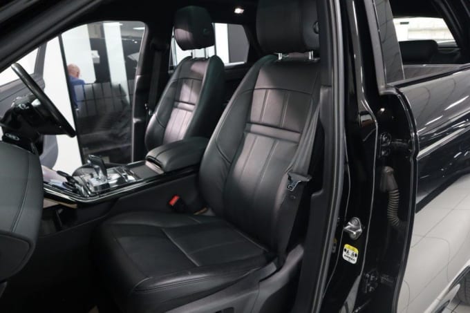 2025 Land Rover Range Rover Evoque