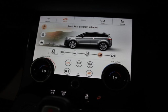 2025 Land Rover Range Rover Evoque