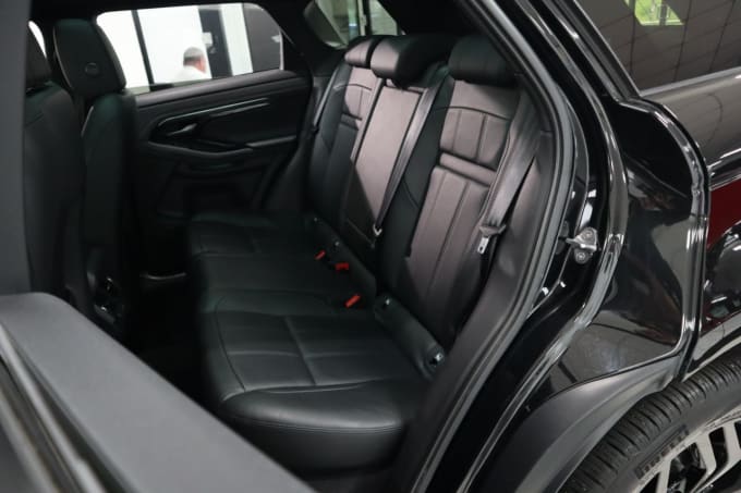 2025 Land Rover Range Rover Evoque