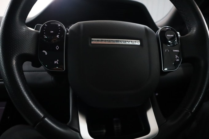 2025 Land Rover Range Rover Evoque