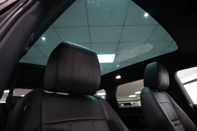 2025 Land Rover Range Rover Evoque