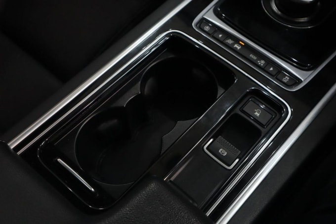 2025 Jaguar Xf