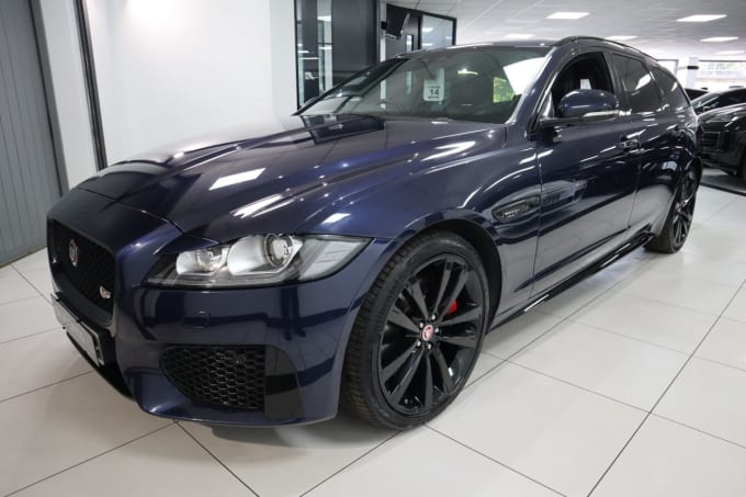 2025 Jaguar Xf