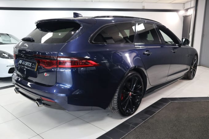 2025 Jaguar Xf