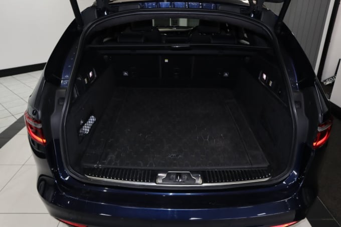 2025 Jaguar Xf