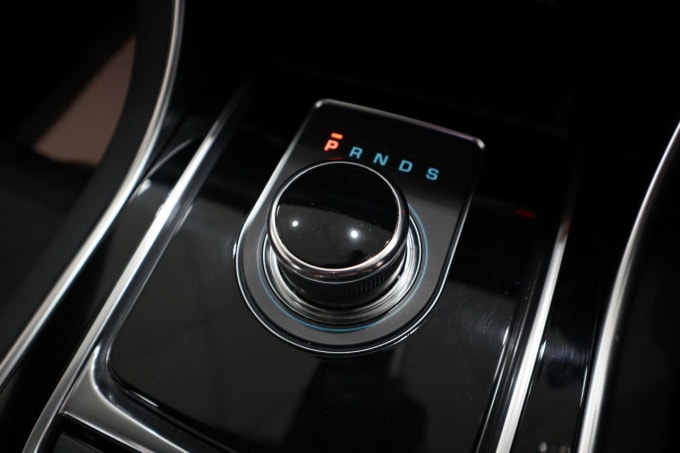 2025 Jaguar Xf