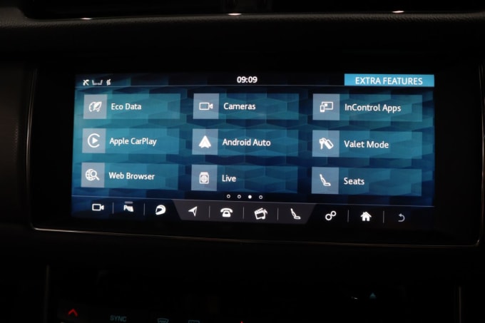 2025 Jaguar Xf