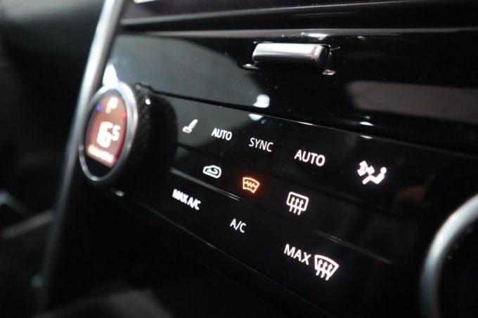 2025 Land Rover Discovery