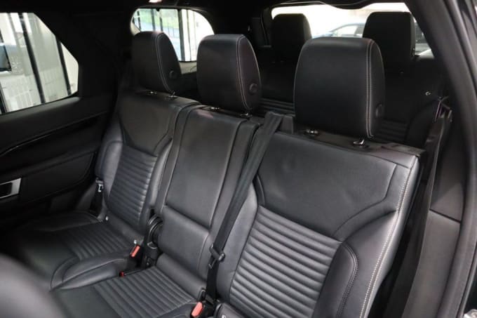 2025 Land Rover Discovery