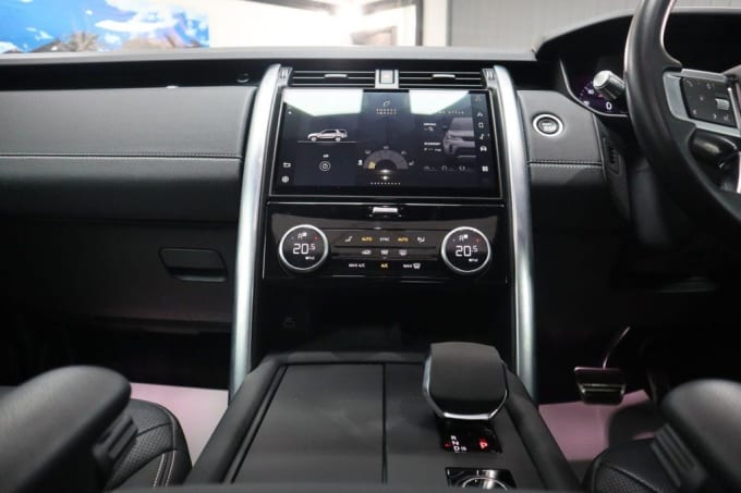 2025 Land Rover Discovery