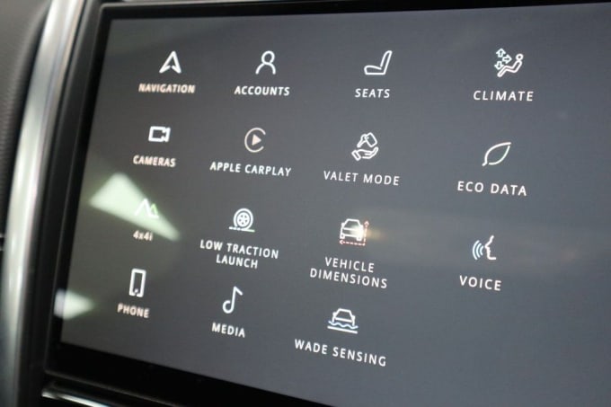 2025 Land Rover Discovery