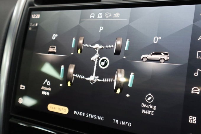 2025 Land Rover Discovery