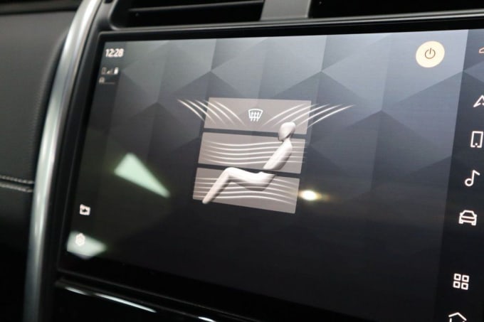 2025 Land Rover Discovery