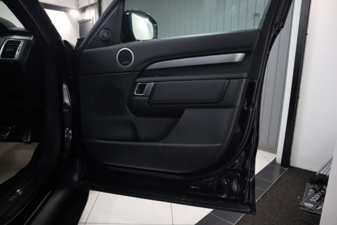 2025 Land Rover Discovery