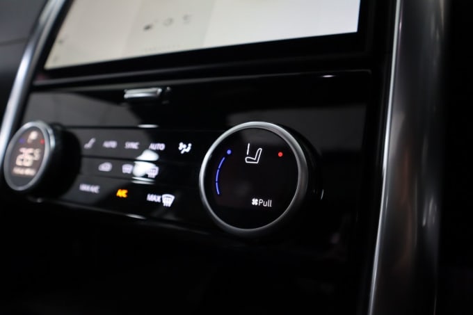 2025 Land Rover Discovery
