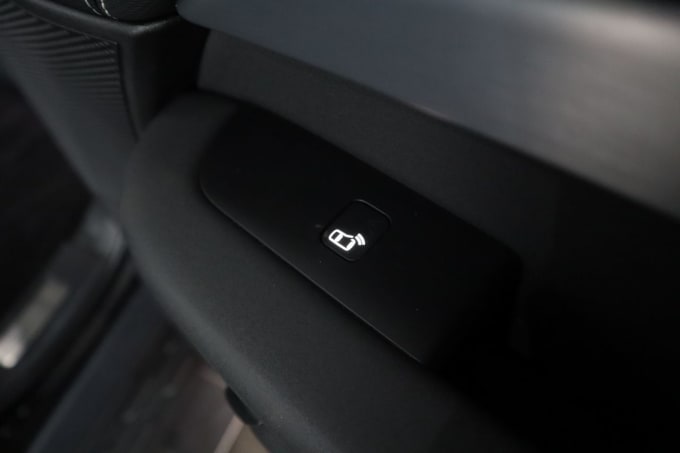 2025 Land Rover Discovery