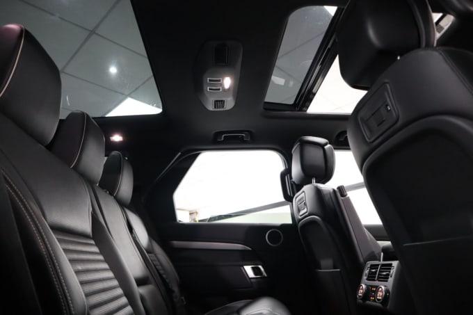 2025 Land Rover Discovery