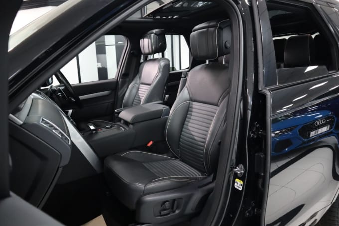 2025 Land Rover Discovery