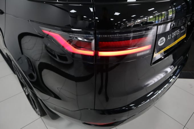 2025 Land Rover Discovery