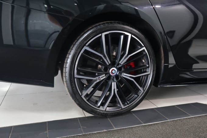 2025 BMW 5 Series