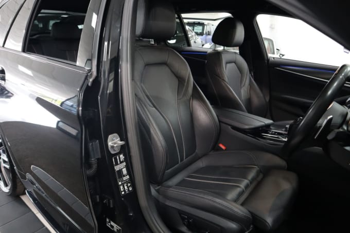 2025 BMW 5 Series