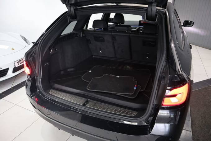 2025 BMW 5 Series