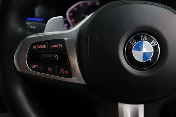 2025 BMW 5 Series