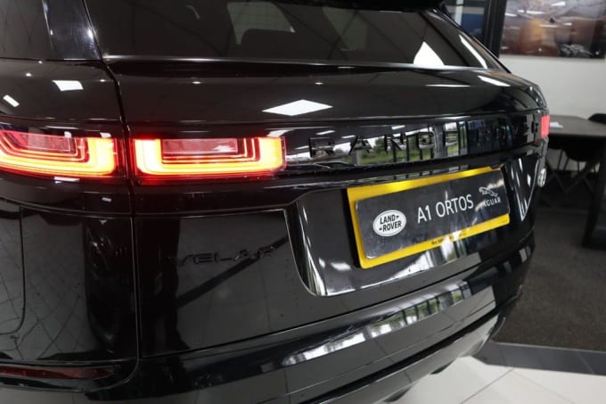 2025 Land Rover Range Rover Velar