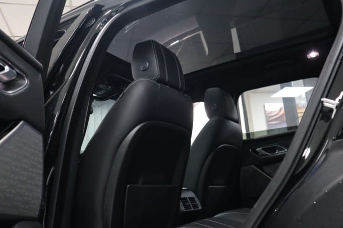 2025 Land Rover Range Rover Velar