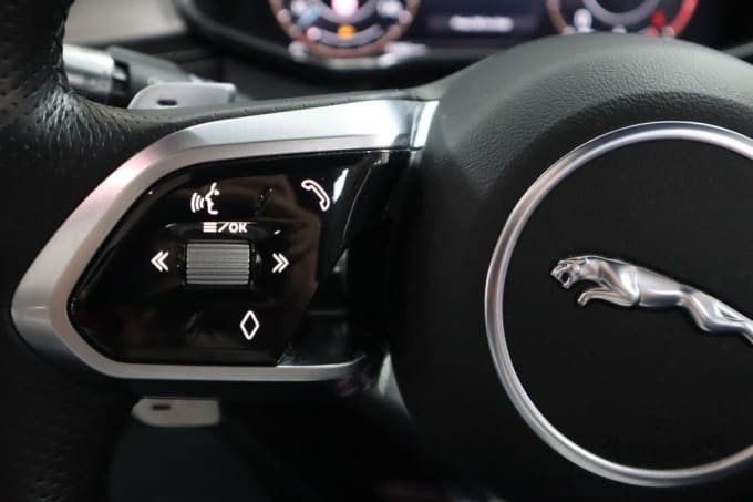 2025 Jaguar F-pace