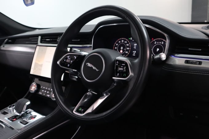 2025 Jaguar F-pace