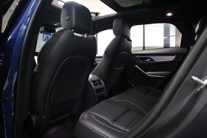 2025 Jaguar F-pace