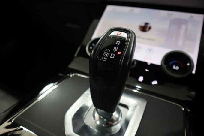 2025 Land Rover Range Rover Evoque