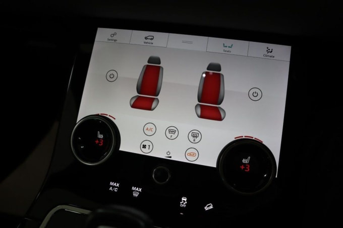 2025 Land Rover Range Rover Evoque