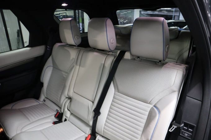 2025 Land Rover Discovery