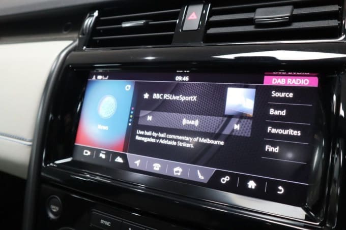 2025 Land Rover Discovery