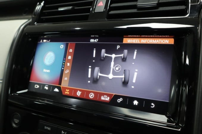 2025 Land Rover Discovery