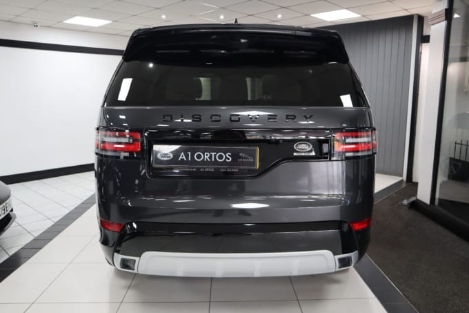 2025 Land Rover Discovery