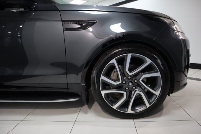 2025 Land Rover Discovery