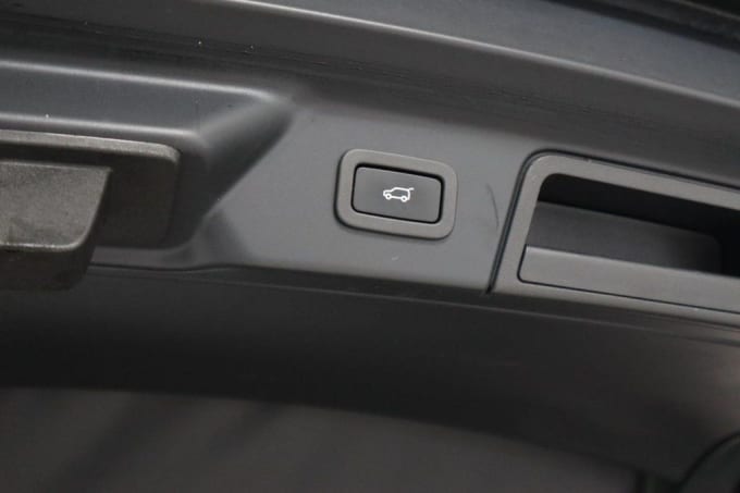 2019 Land Rover Range Rover Velar