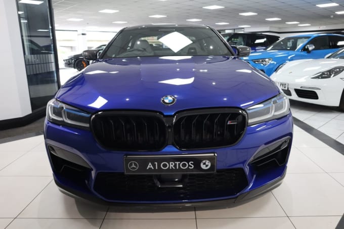 2025 BMW M5