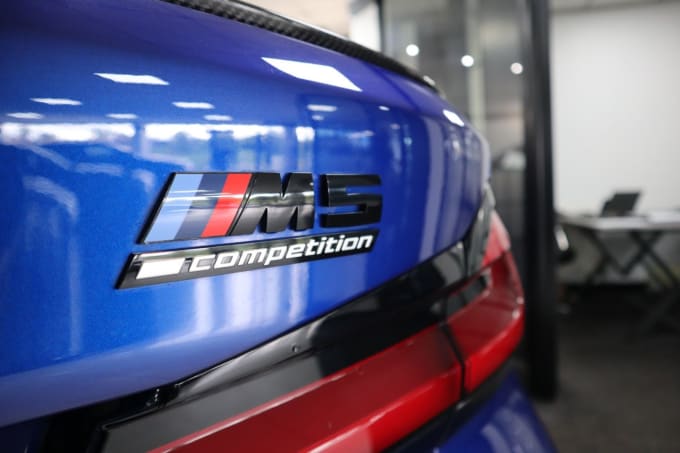 2025 BMW M5