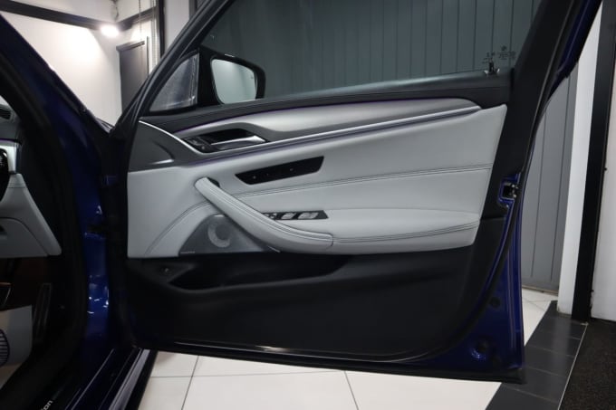 2025 BMW M5