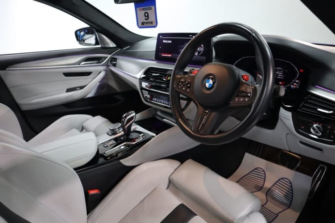 2025 BMW M5